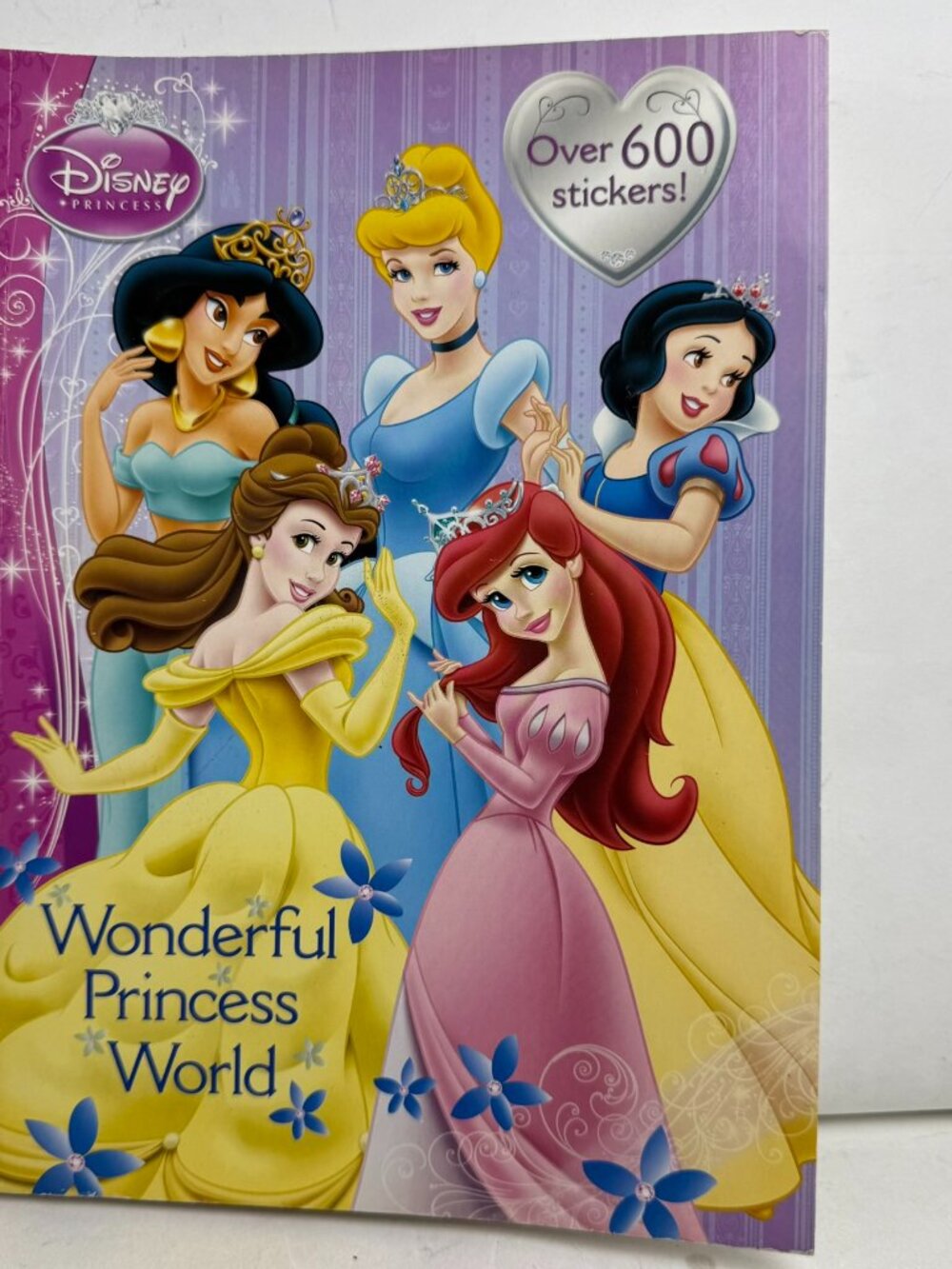 Disney Princess Wonderful Princess World Sticker Activity Book ISBN9780375841712